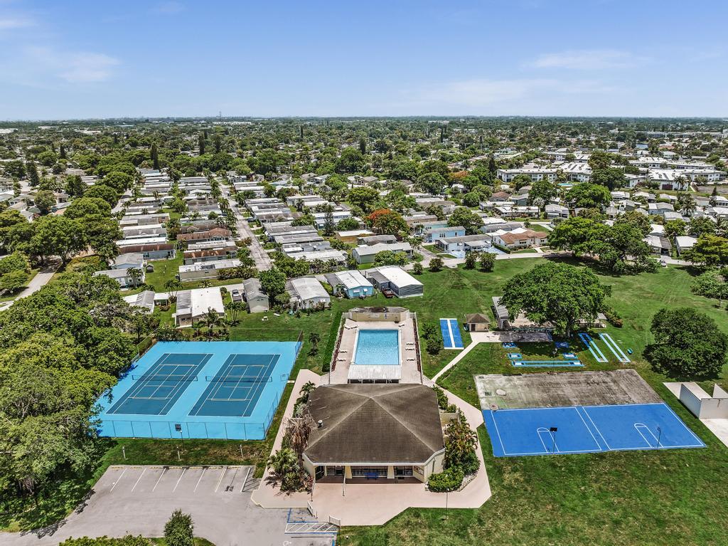 CORAL BAY PARCELS I WEST - Residential