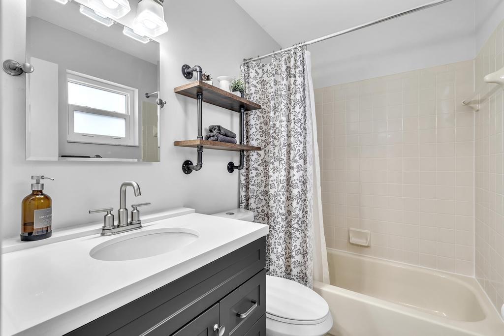 CORAL BAY PARCELS I WEST - Residential