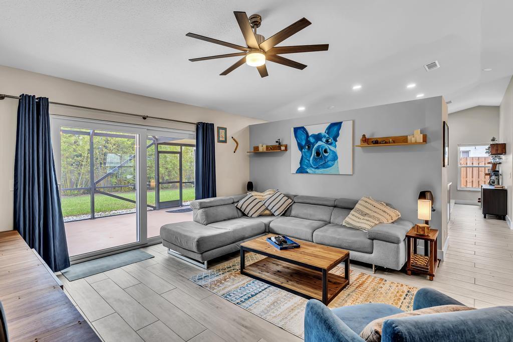 CORAL BAY PARCELS I WEST - Residential