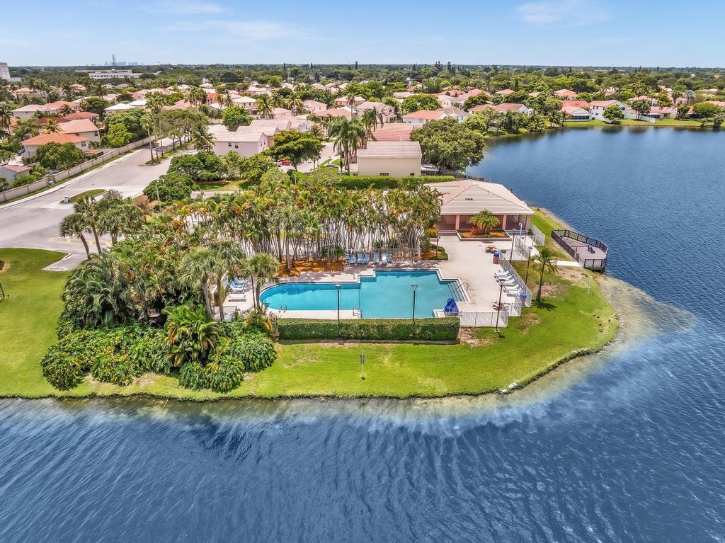 CORAL BAY PARCELS I WEST - Residential