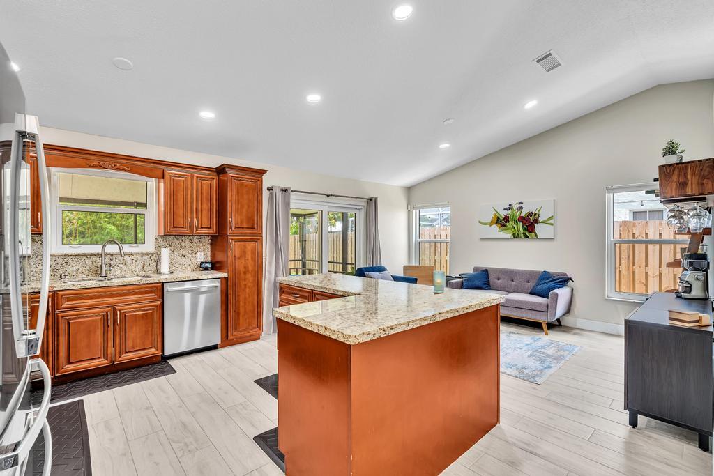 CORAL BAY PARCELS I WEST - Residential