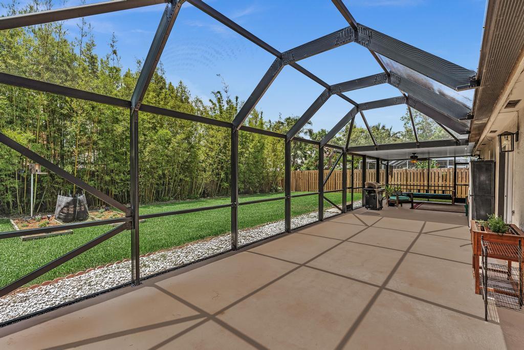 CORAL BAY PARCELS I WEST - Residential