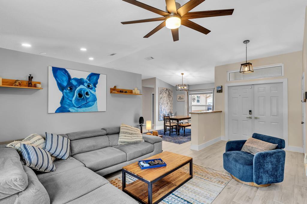 CORAL BAY PARCELS I WEST - Residential