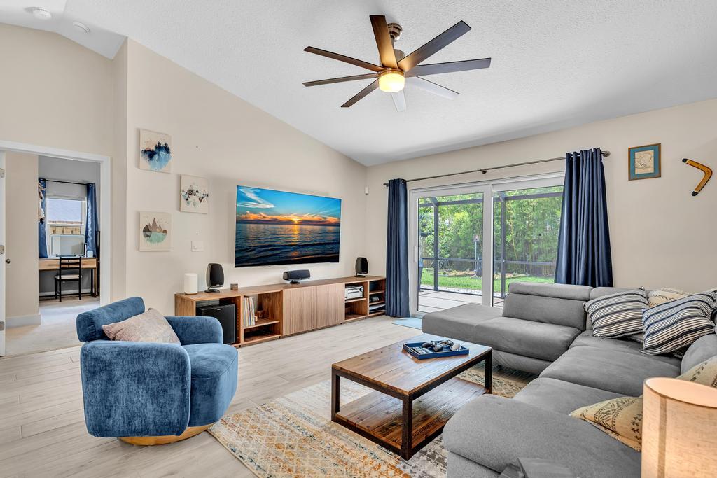 CORAL BAY PARCELS I WEST - Residential
