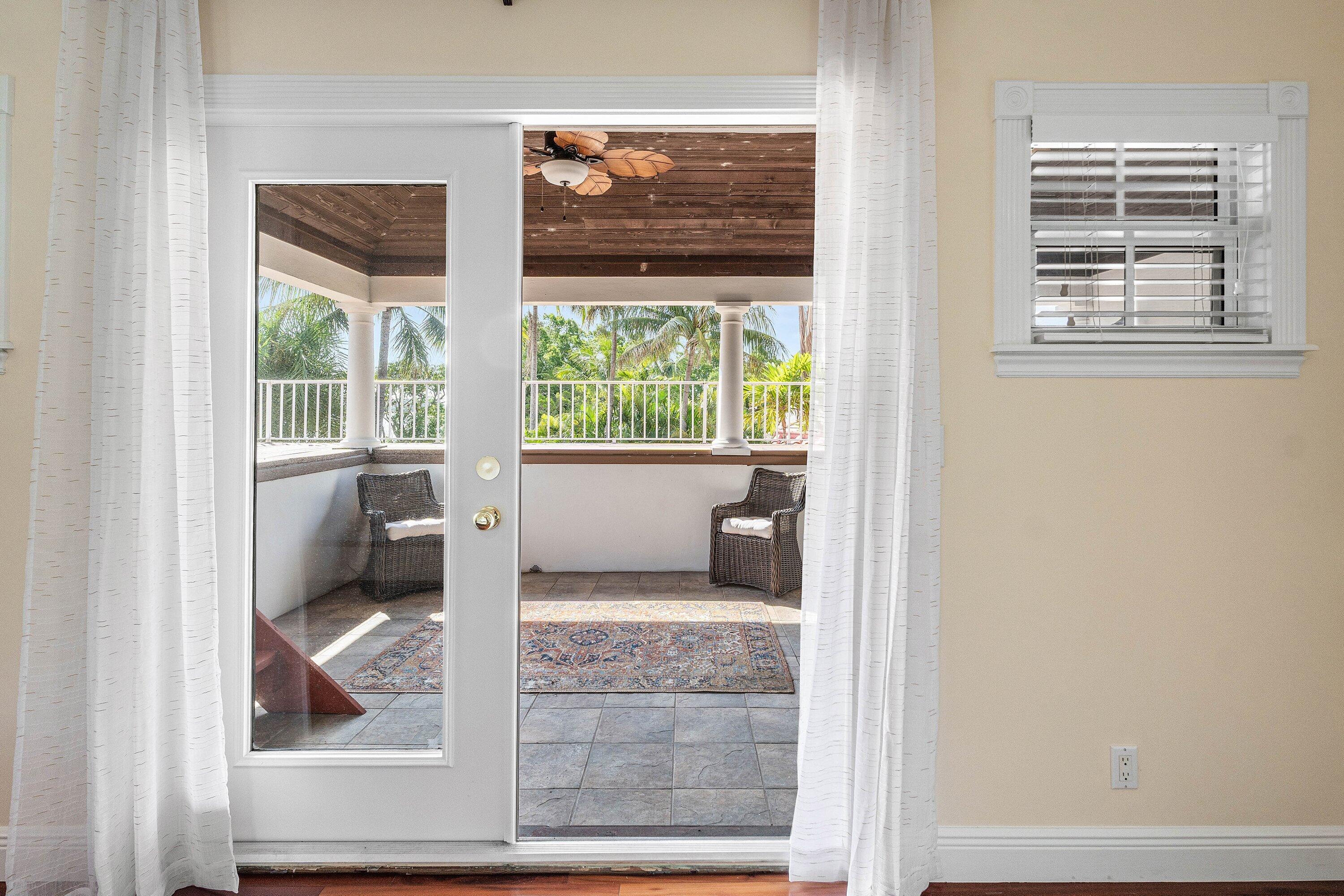 PRESIDENT COUNTRY CLUB 4 - Residential Lease