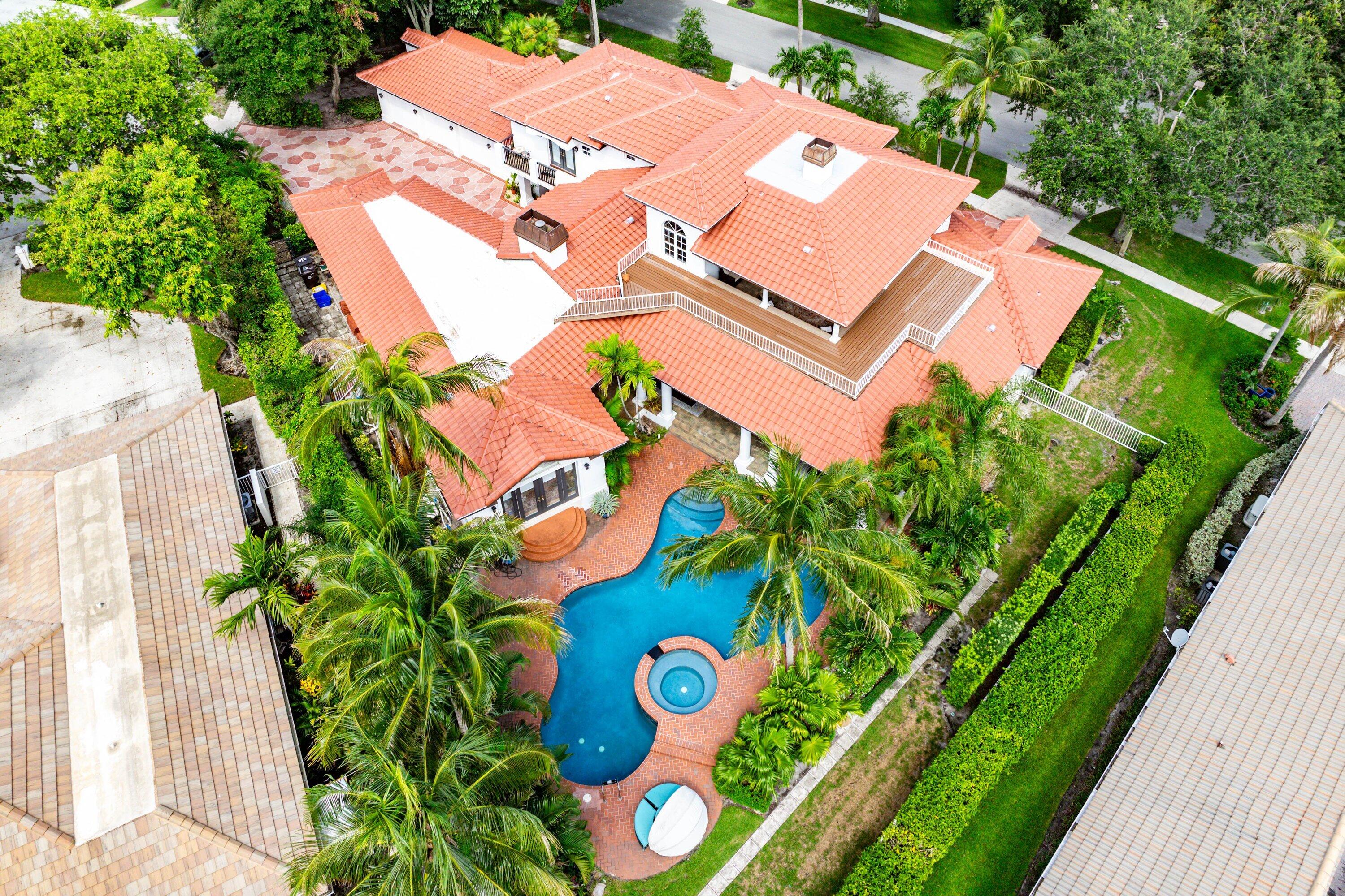 PRESIDENT COUNTRY CLUB 4 - Residential Lease