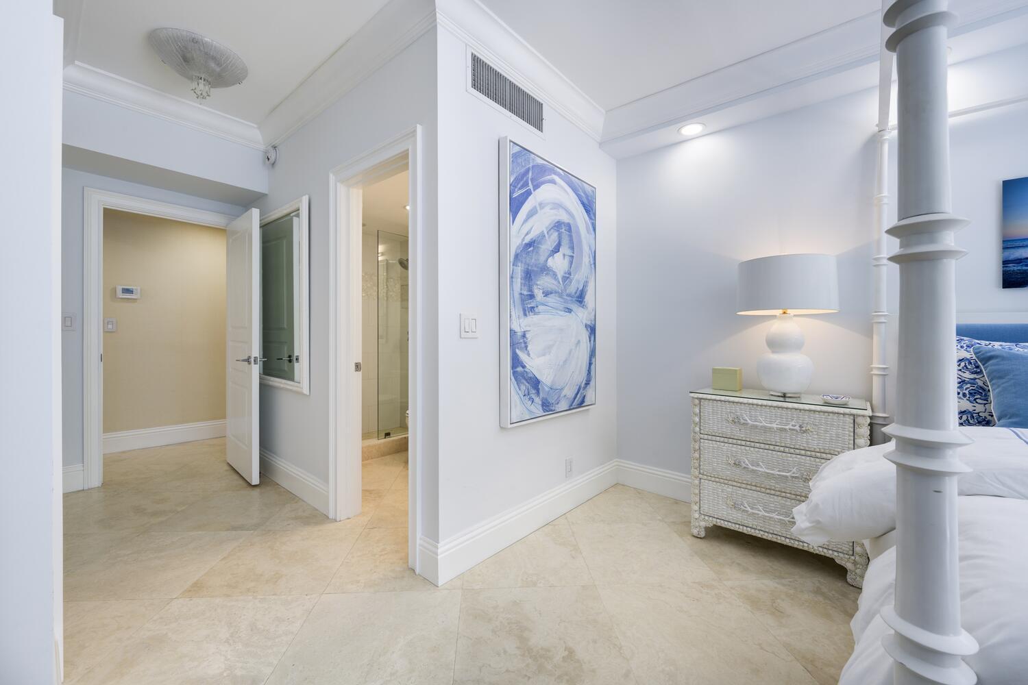 THREE THIRTY OCEAN CONDO - Residential