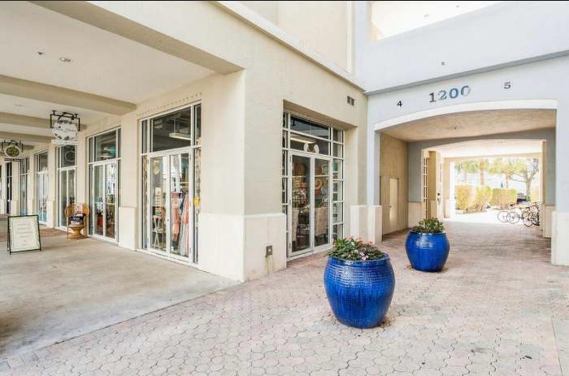 VILLAGE AT ABACOA CONDO - Residential Lease