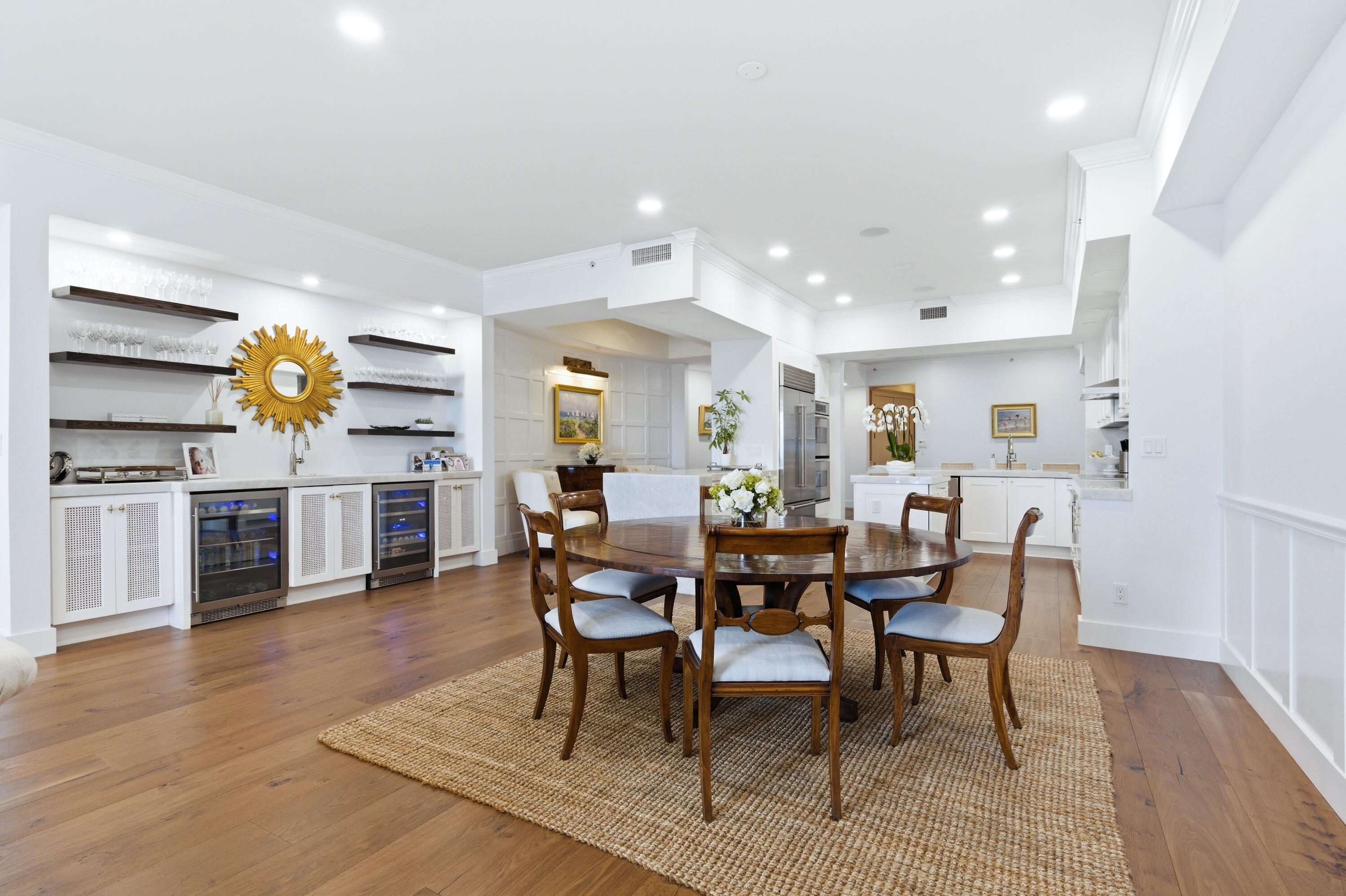 ESPLANADE GRANDE CONDO - Residential