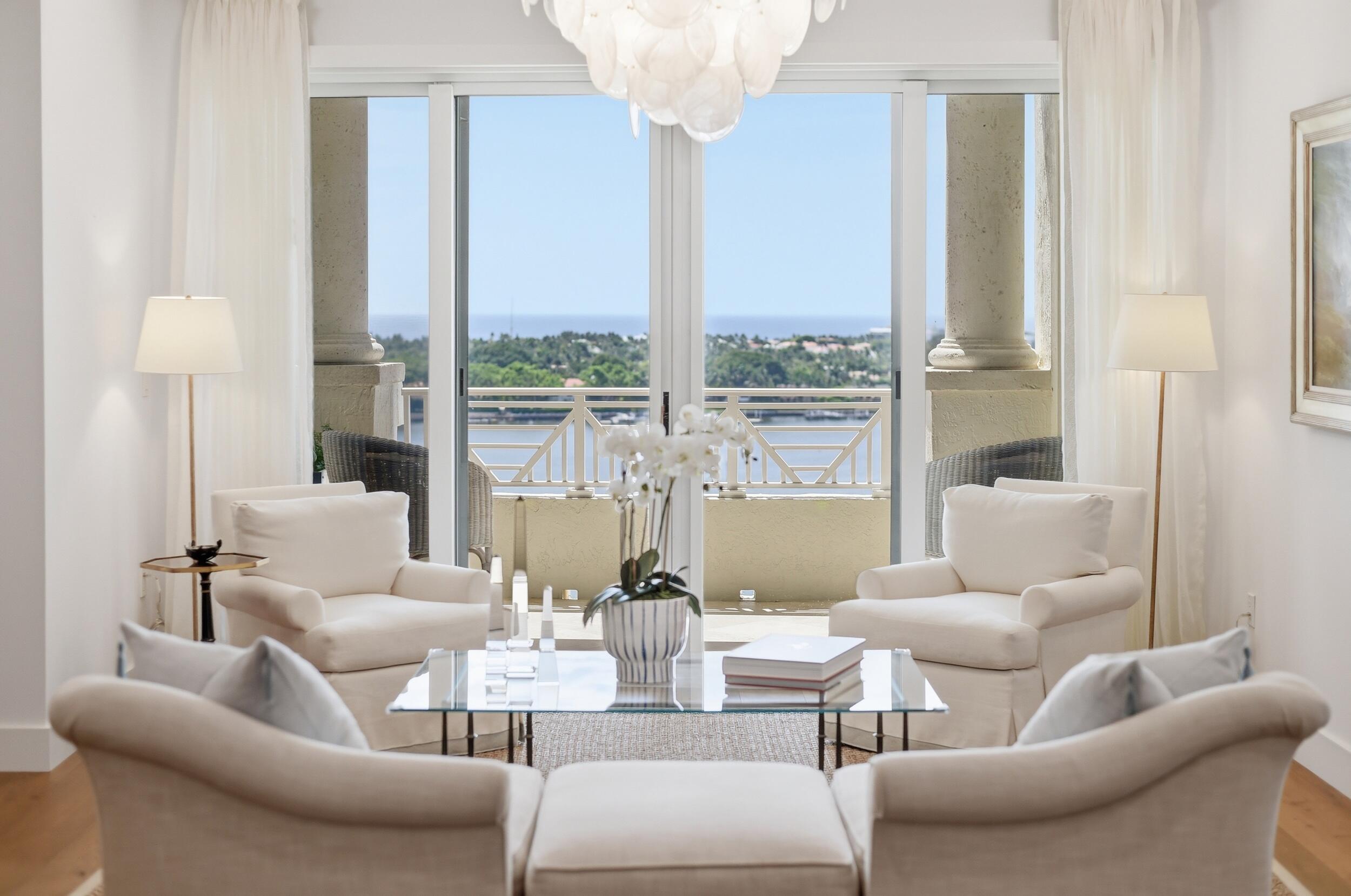 ESPLANADE GRANDE CONDO - Residential