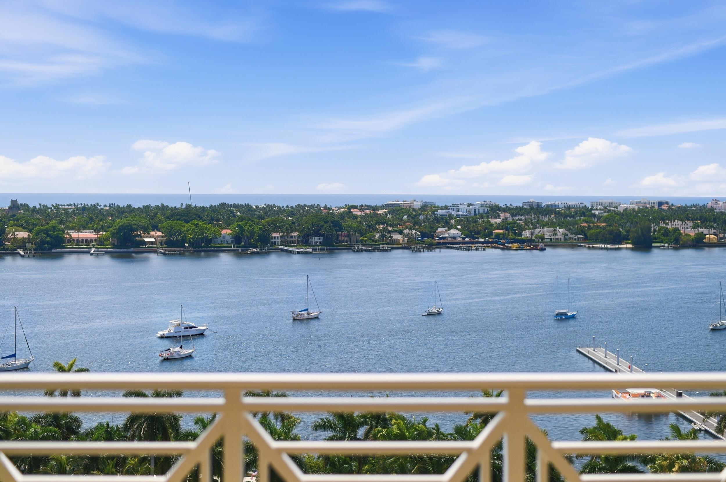 ESPLANADE GRANDE CONDO - Residential