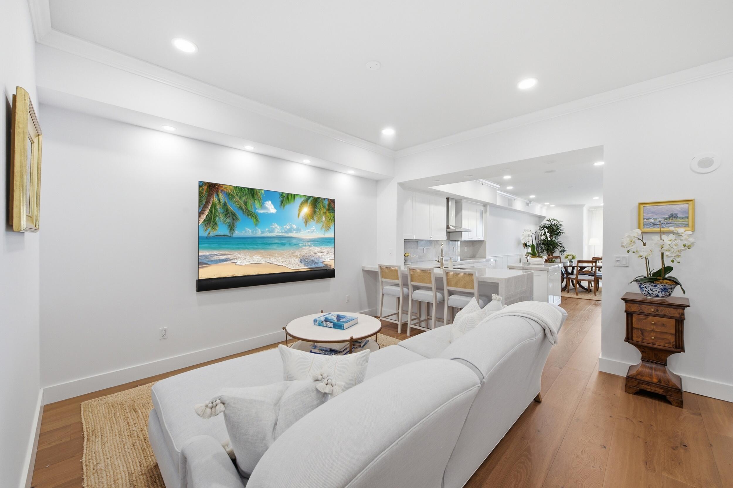 ESPLANADE GRANDE CONDO - Residential