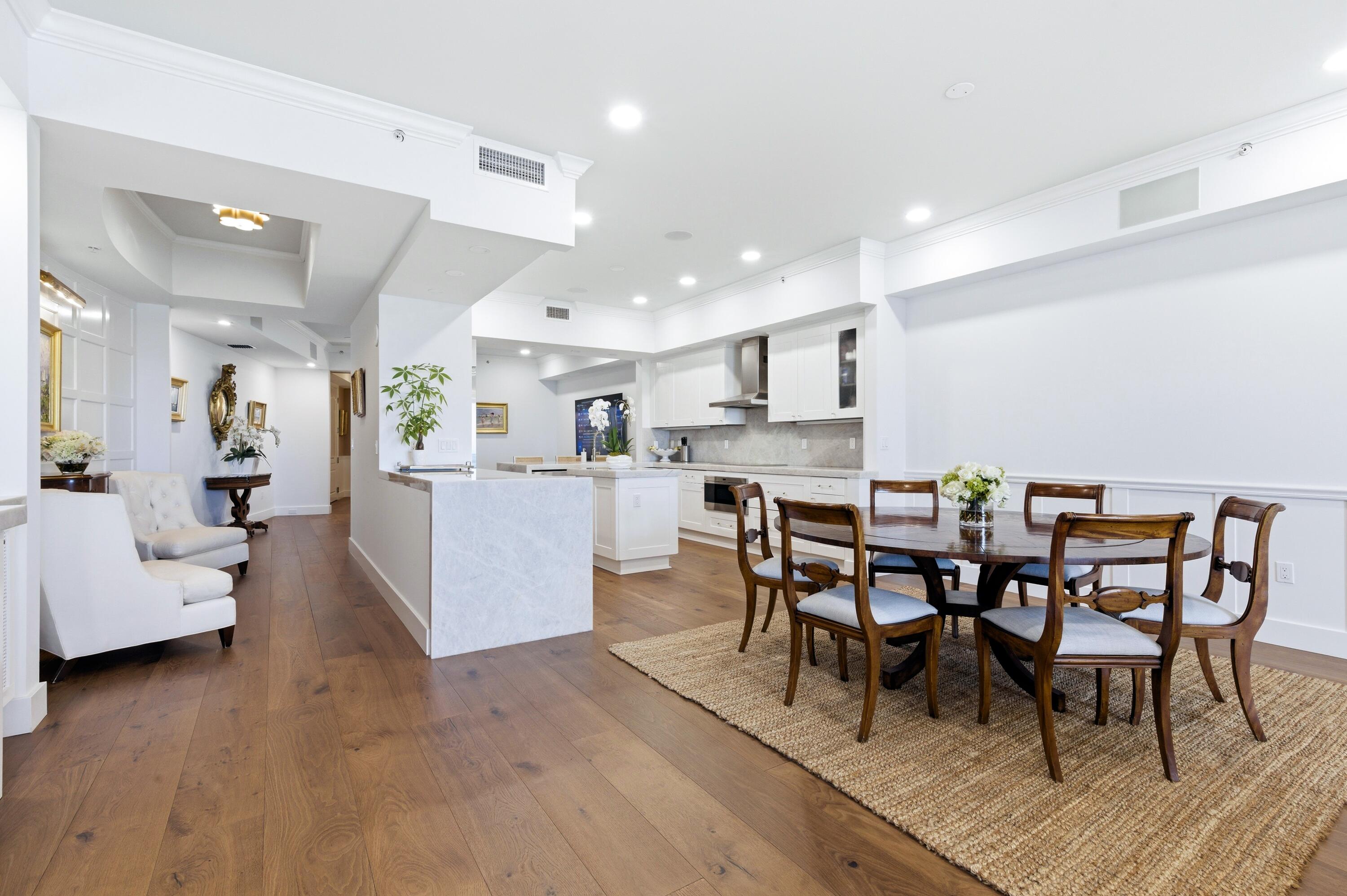 ESPLANADE GRANDE CONDO - Residential