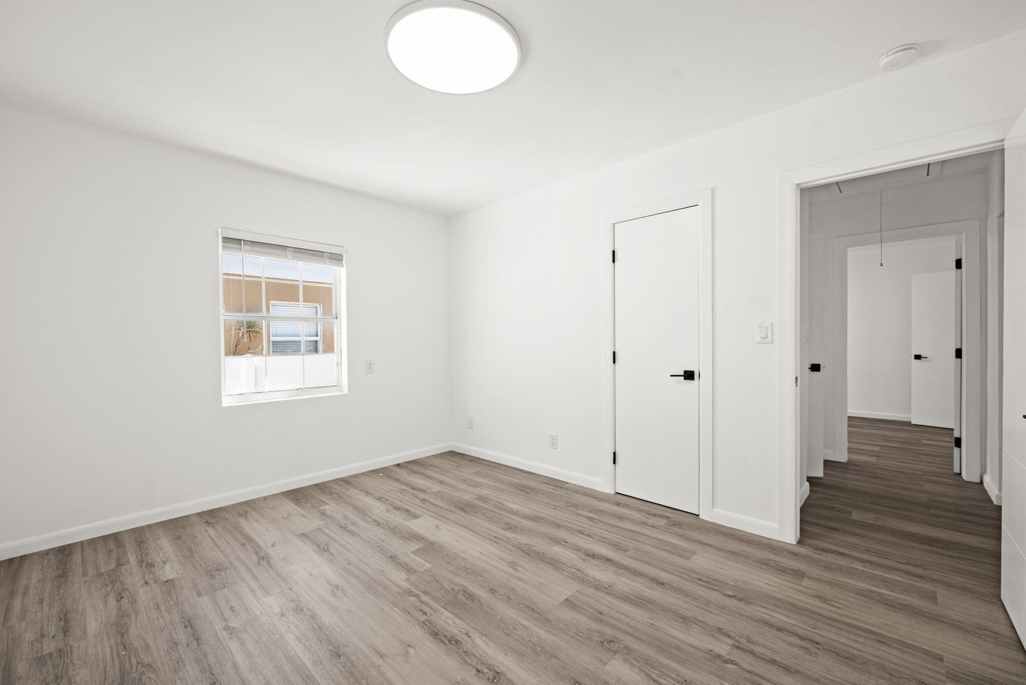 HOLLYWOOD - Residential