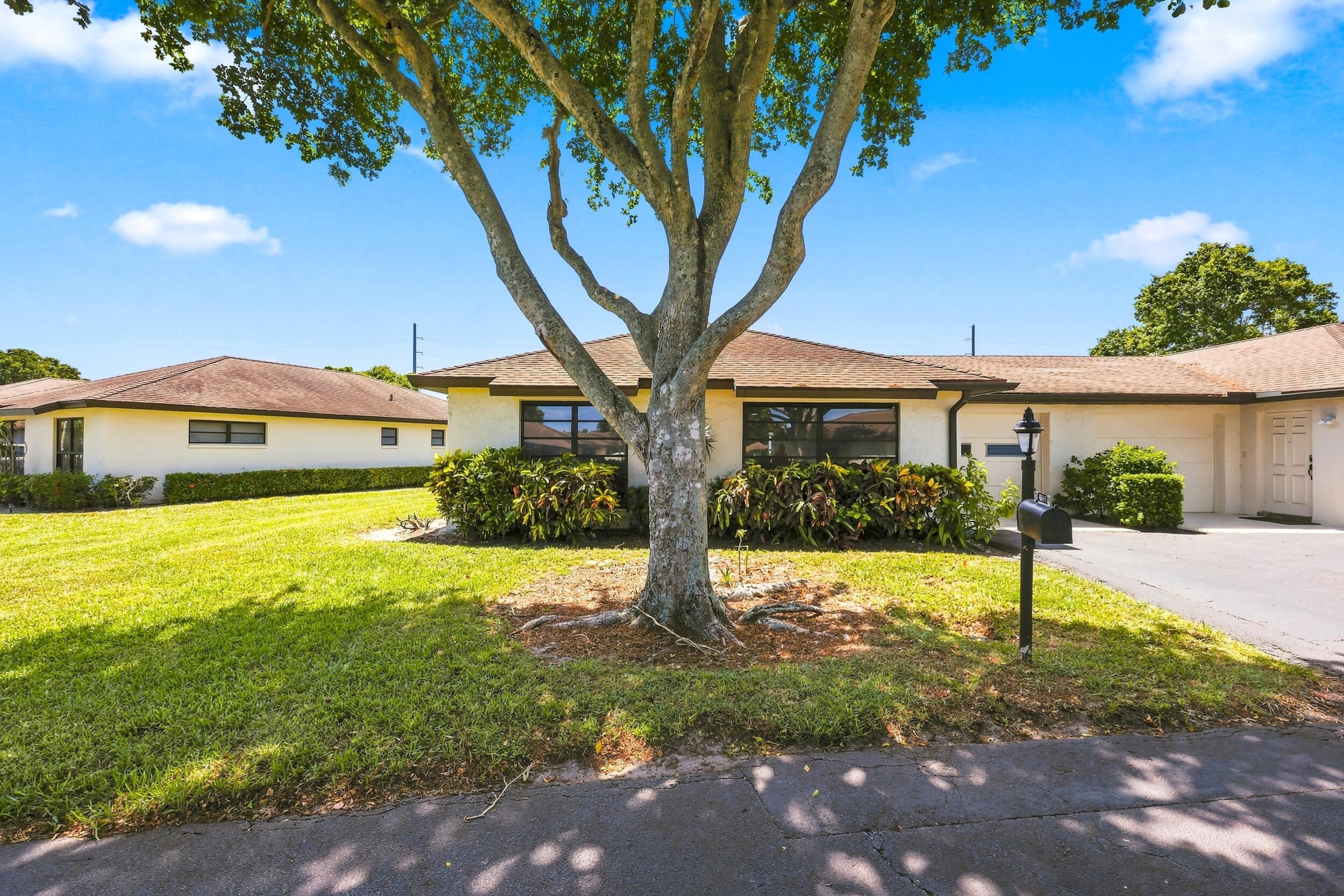Greentree Villas Condo - Residential