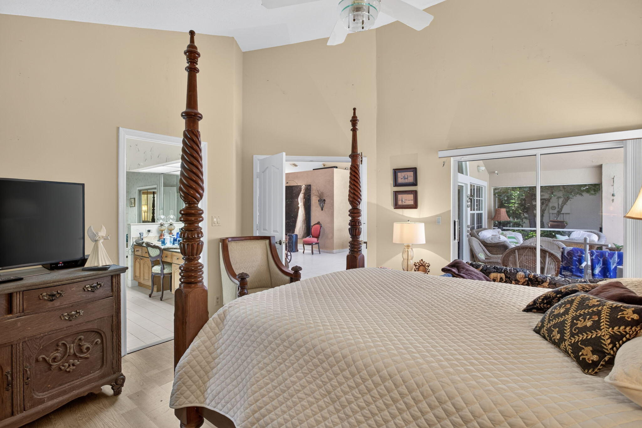 PALM-AIRE OAKS COURSE ESTATES - Residential