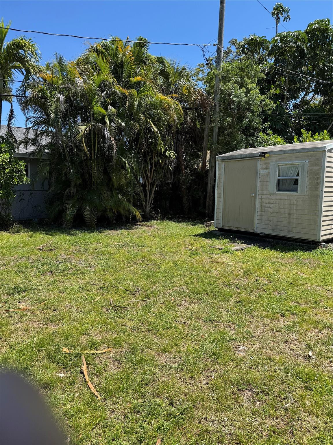 ST JAMES COURT - Residential Lease