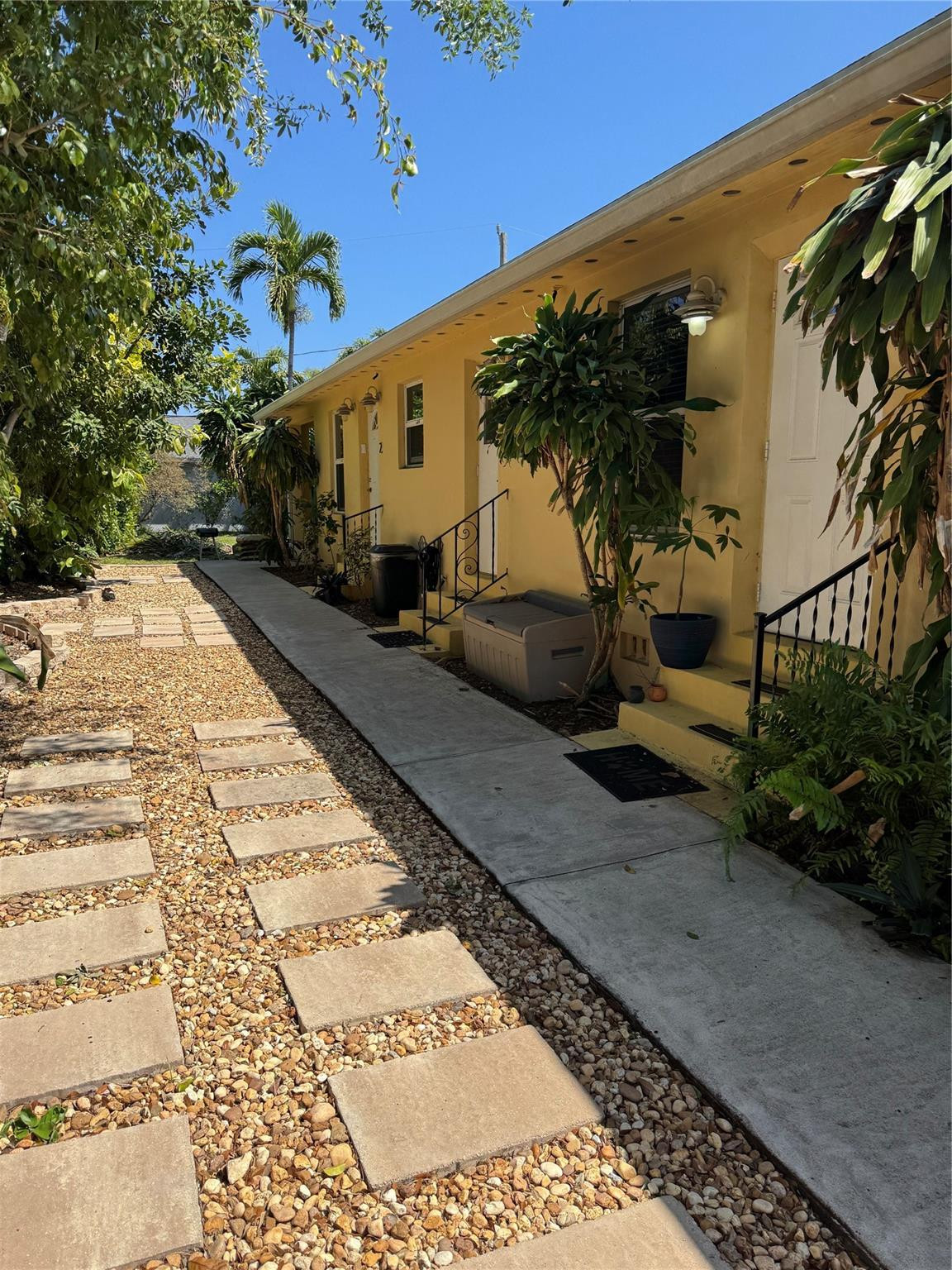 ST JAMES COURT - Residential Lease
