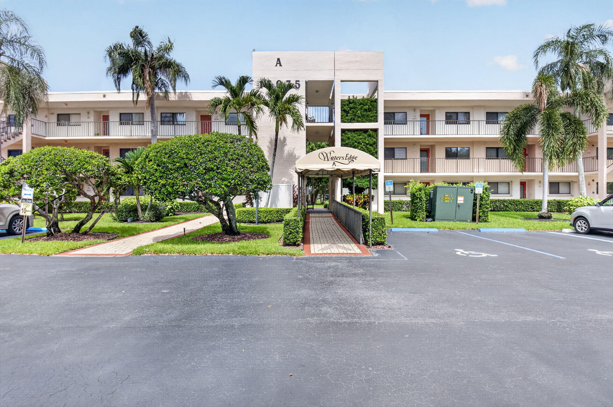 Lakes of Delray - Residential