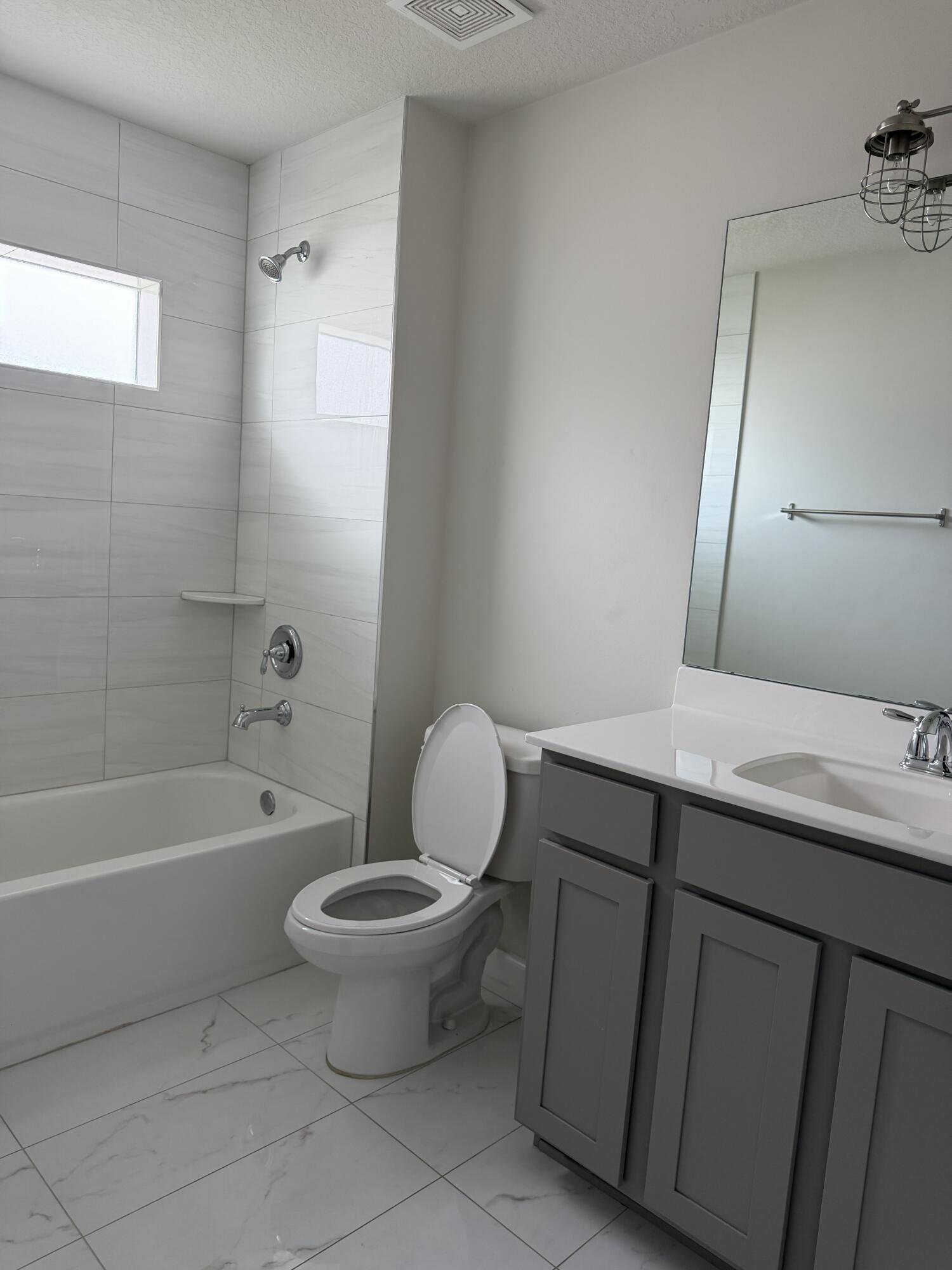 PORT ST LUCIE SECTION  34 - Residential Lease
