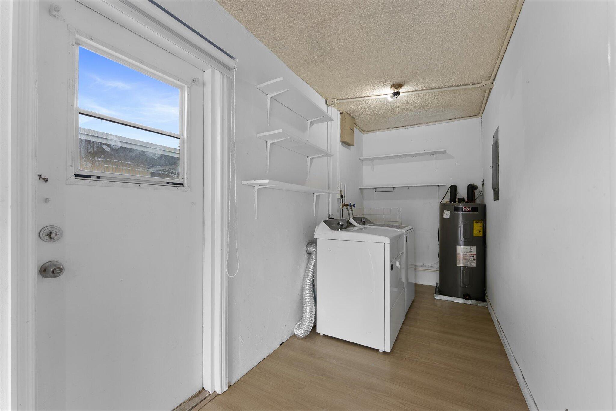 CRYSTAL LAKE 4TH SEC - Residential
