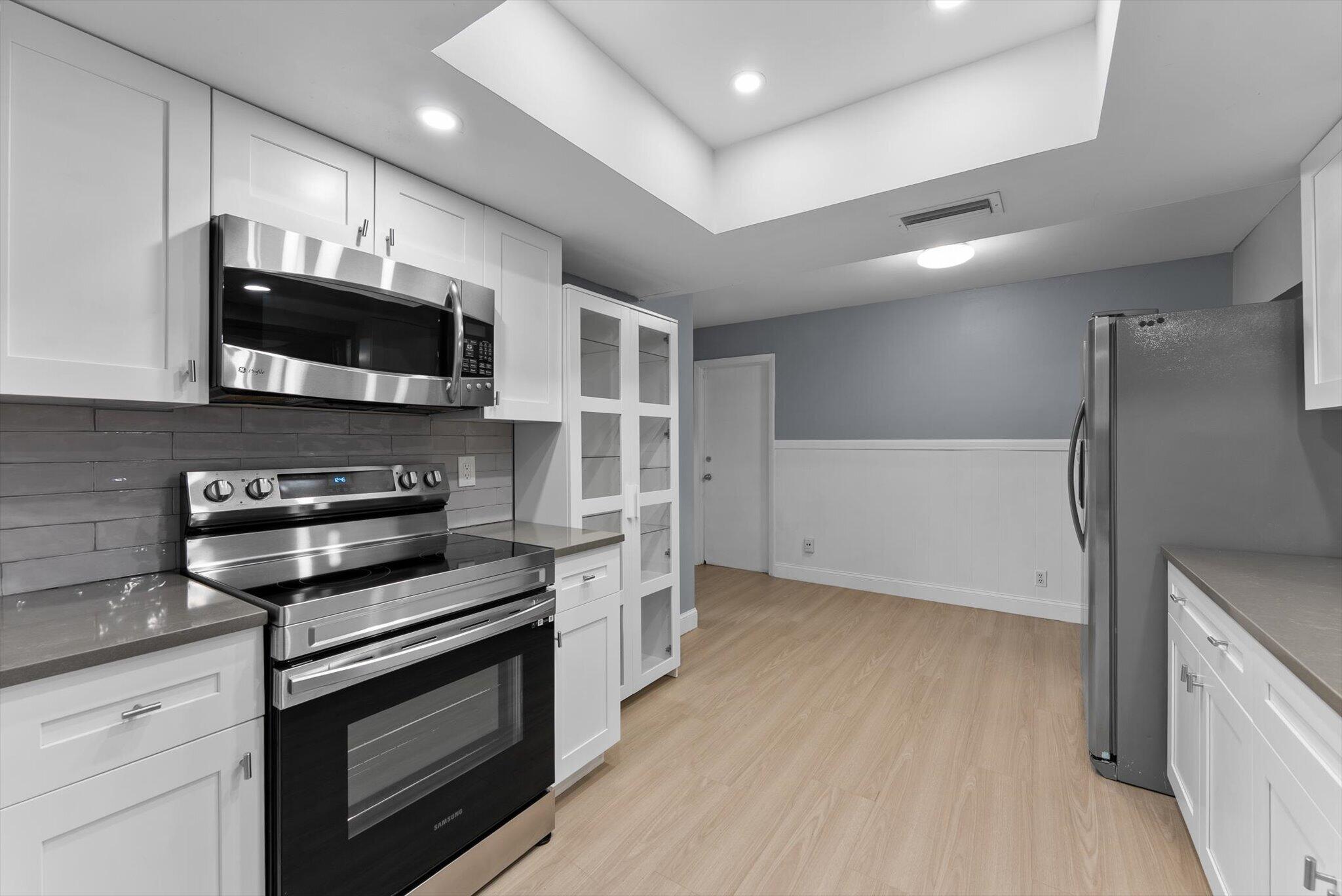 CRYSTAL LAKE 4TH SEC - Residential