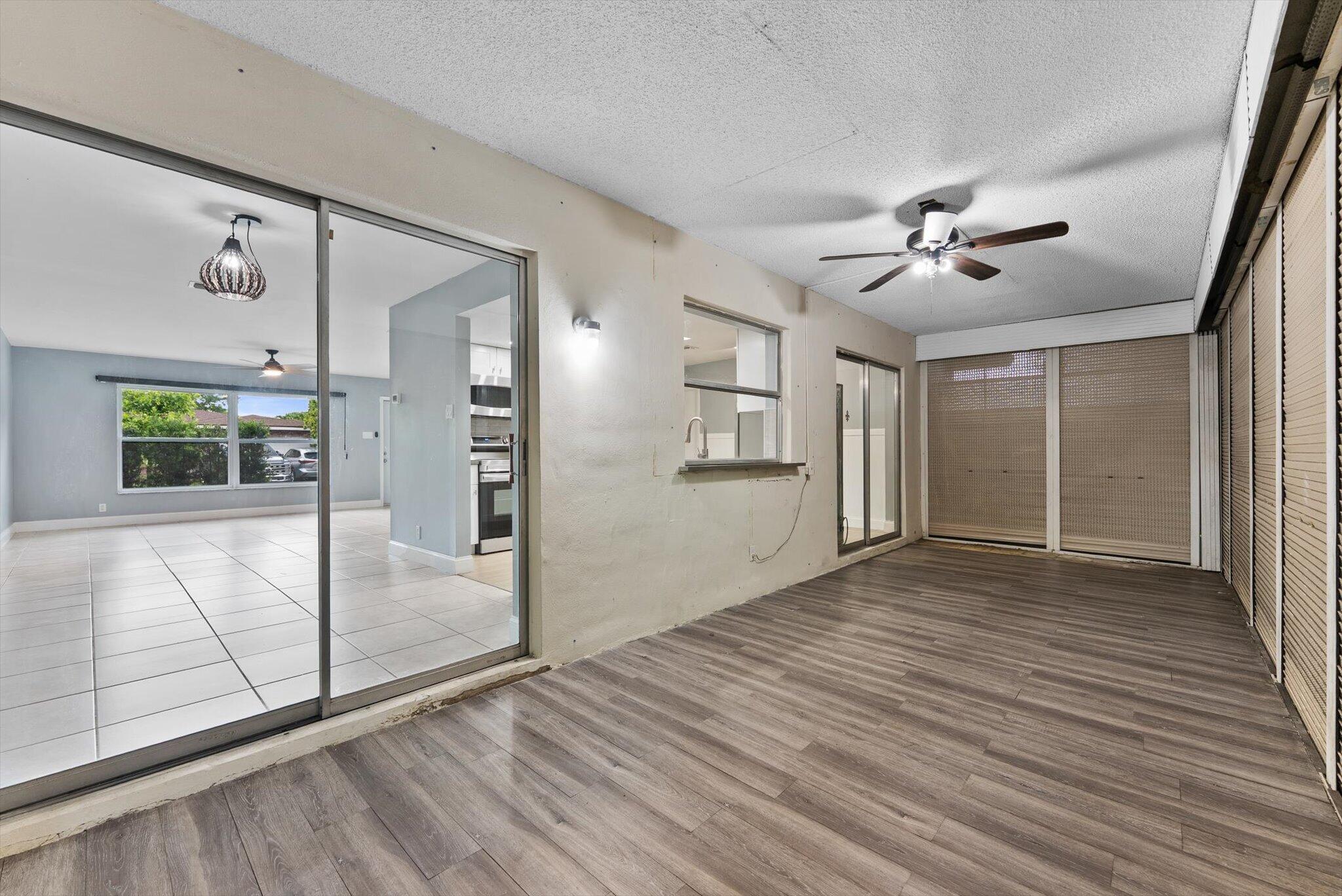 CRYSTAL LAKE 4TH SEC - Residential