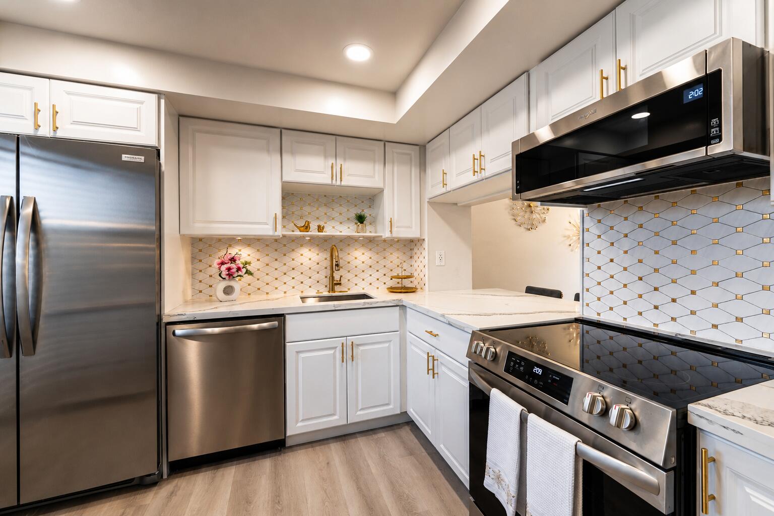 SANDALFOOT SOUTH TWO CONDO OR2089P775 - Residential