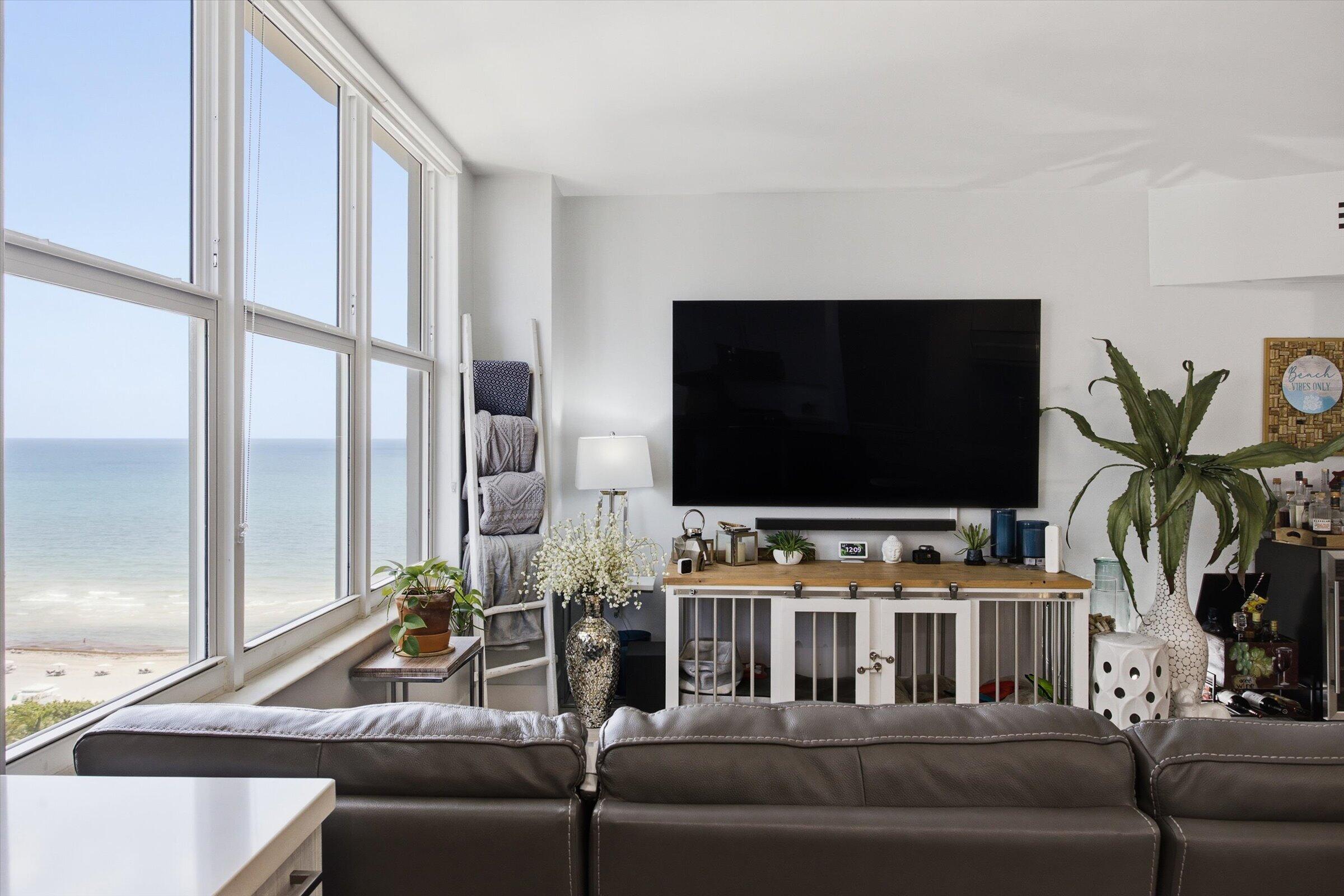 MIMOSA CONDO - Residential