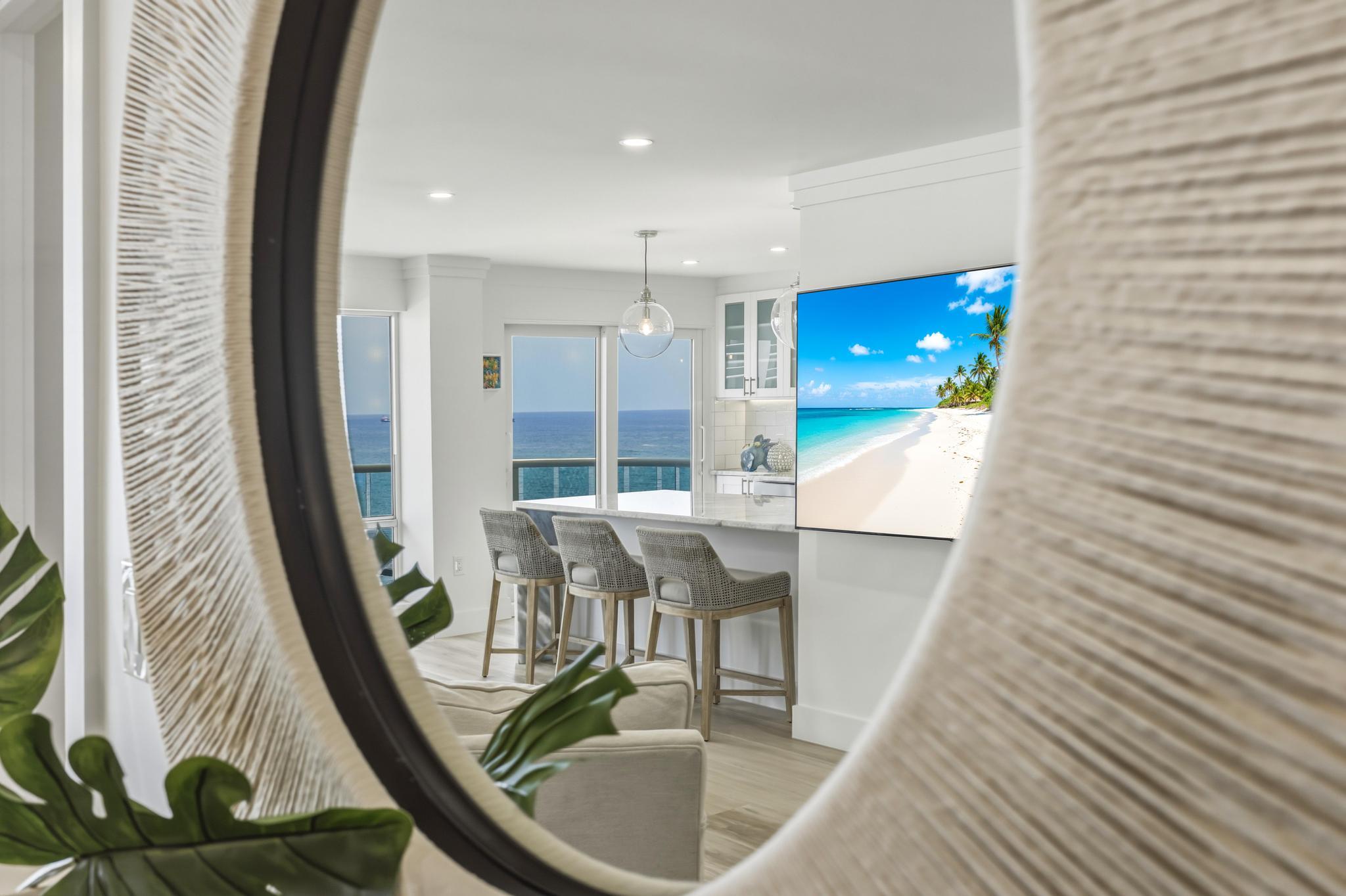 SOUTHPOINT CONDO - Residential