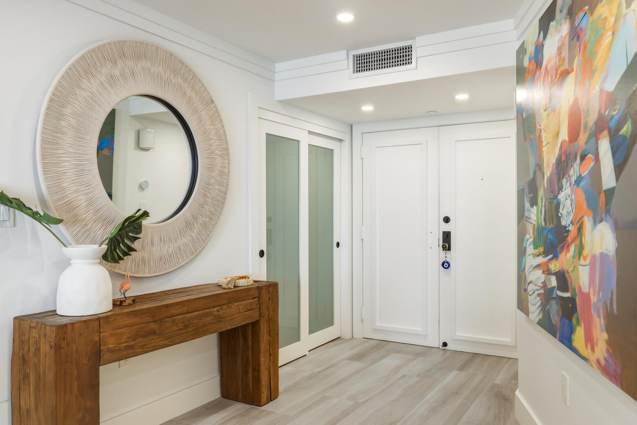 SOUTHPOINT CONDO - Residential