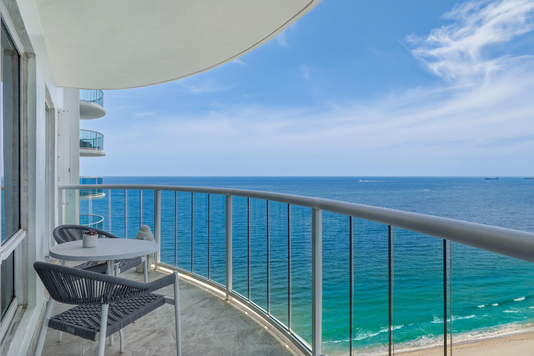SOUTHPOINT CONDO - Residential