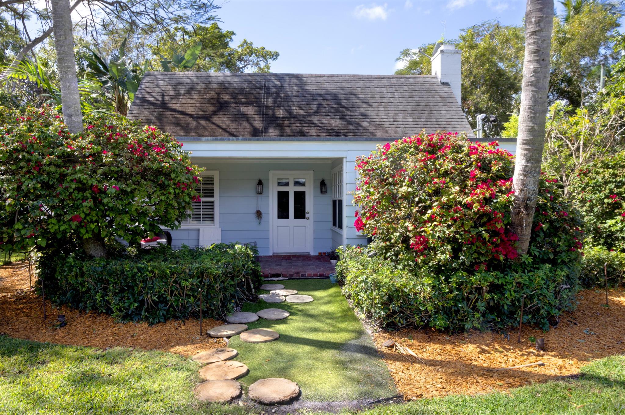S/D OF 8-46-43, S 1/2 OF E 1/2 OF LOT 8 - Residential