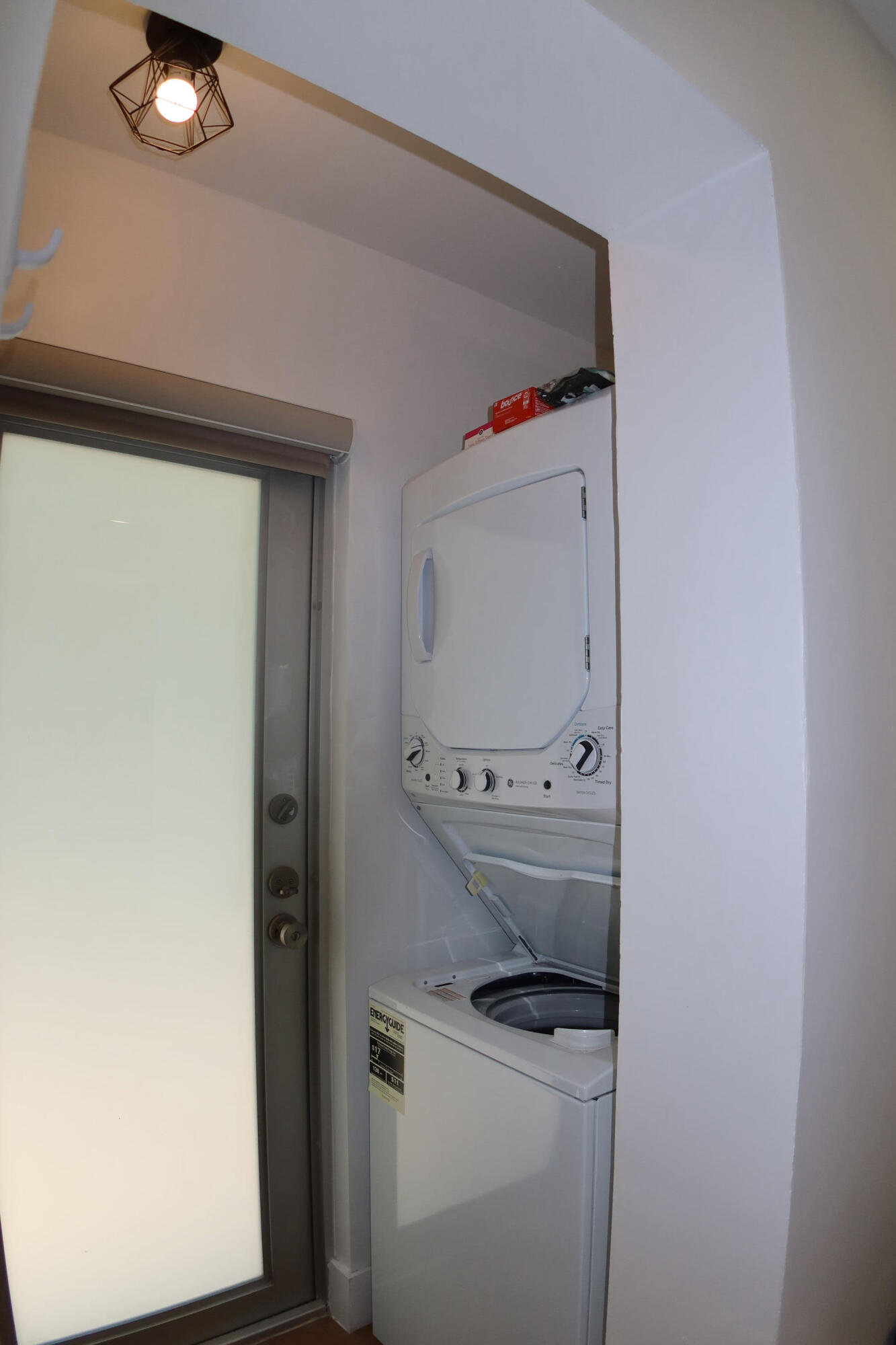 HILLSBORO SHORES SEC - Residential Lease