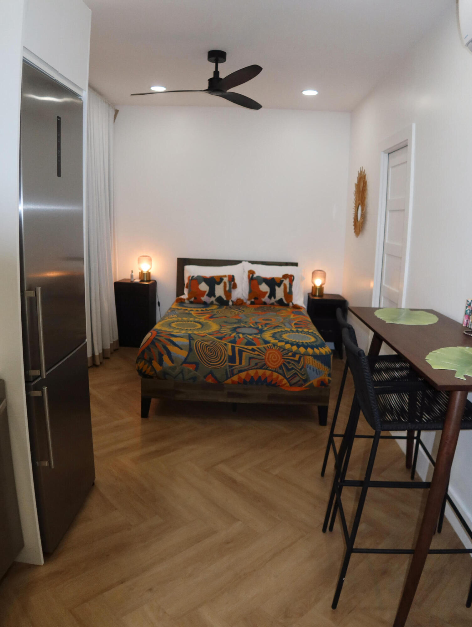 HILLSBORO SHORES SEC - Residential Lease