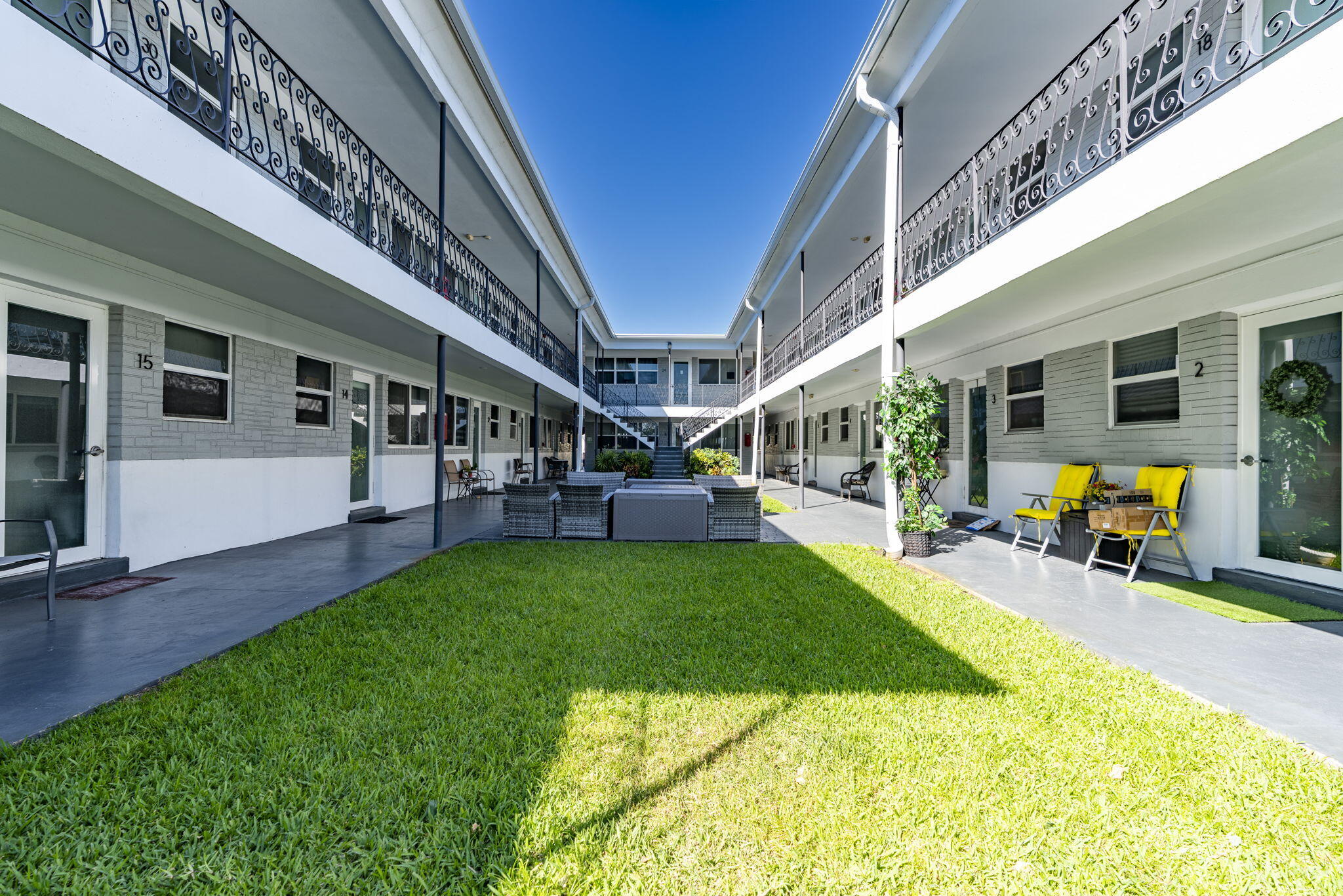 LAKE OSBORNE TOWERS CO OP APTS INC - Residential