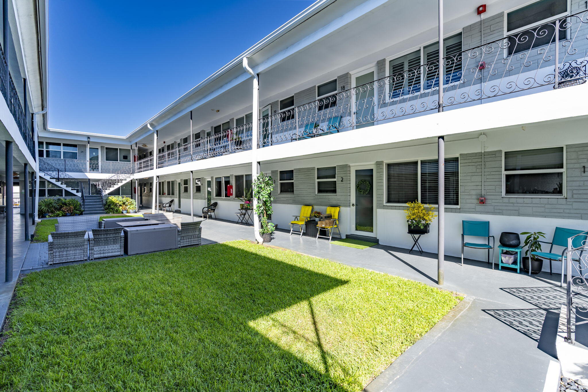 LAKE OSBORNE TOWERS CO OP APTS INC - Residential
