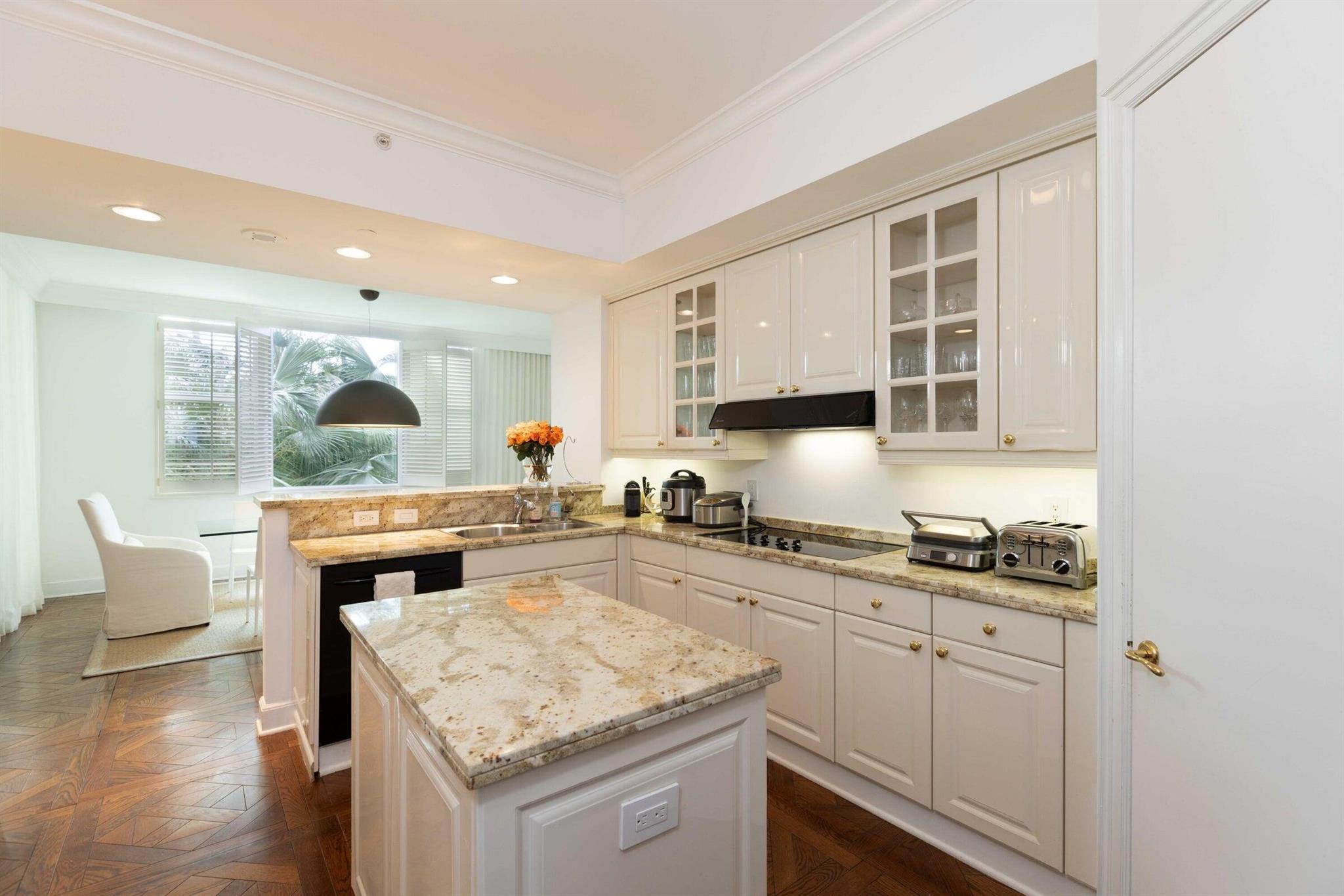 MIZNER GRAND CONDO - Residential