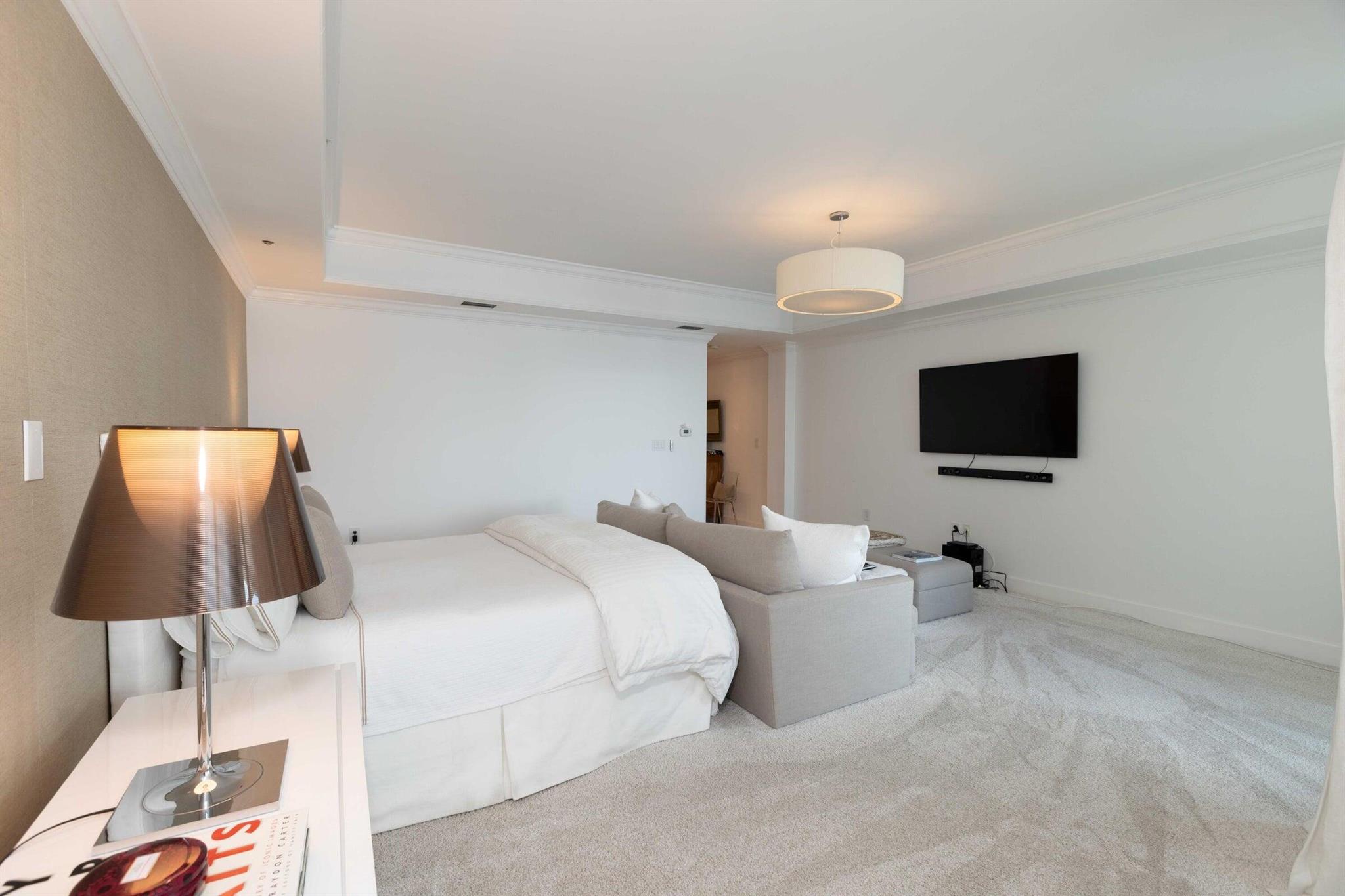 MIZNER GRAND CONDO - Residential