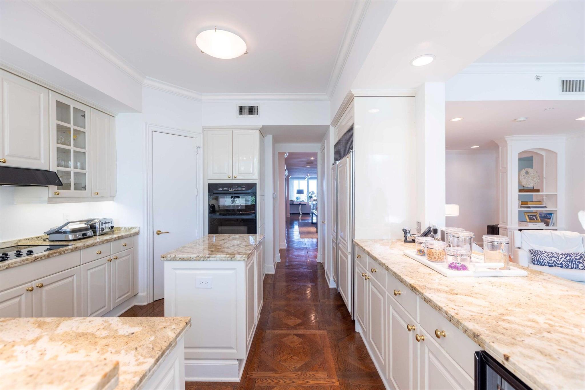 MIZNER GRAND CONDO - Residential