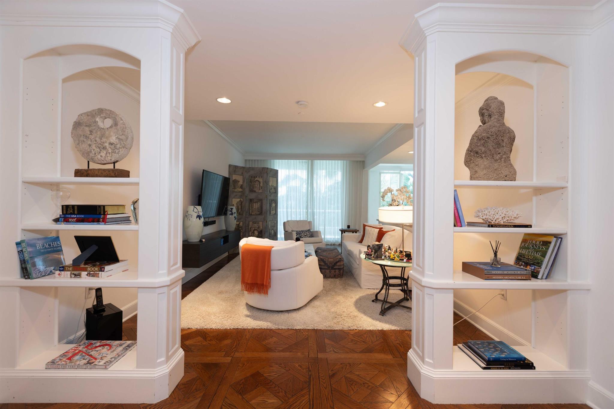 MIZNER GRAND CONDO - Residential