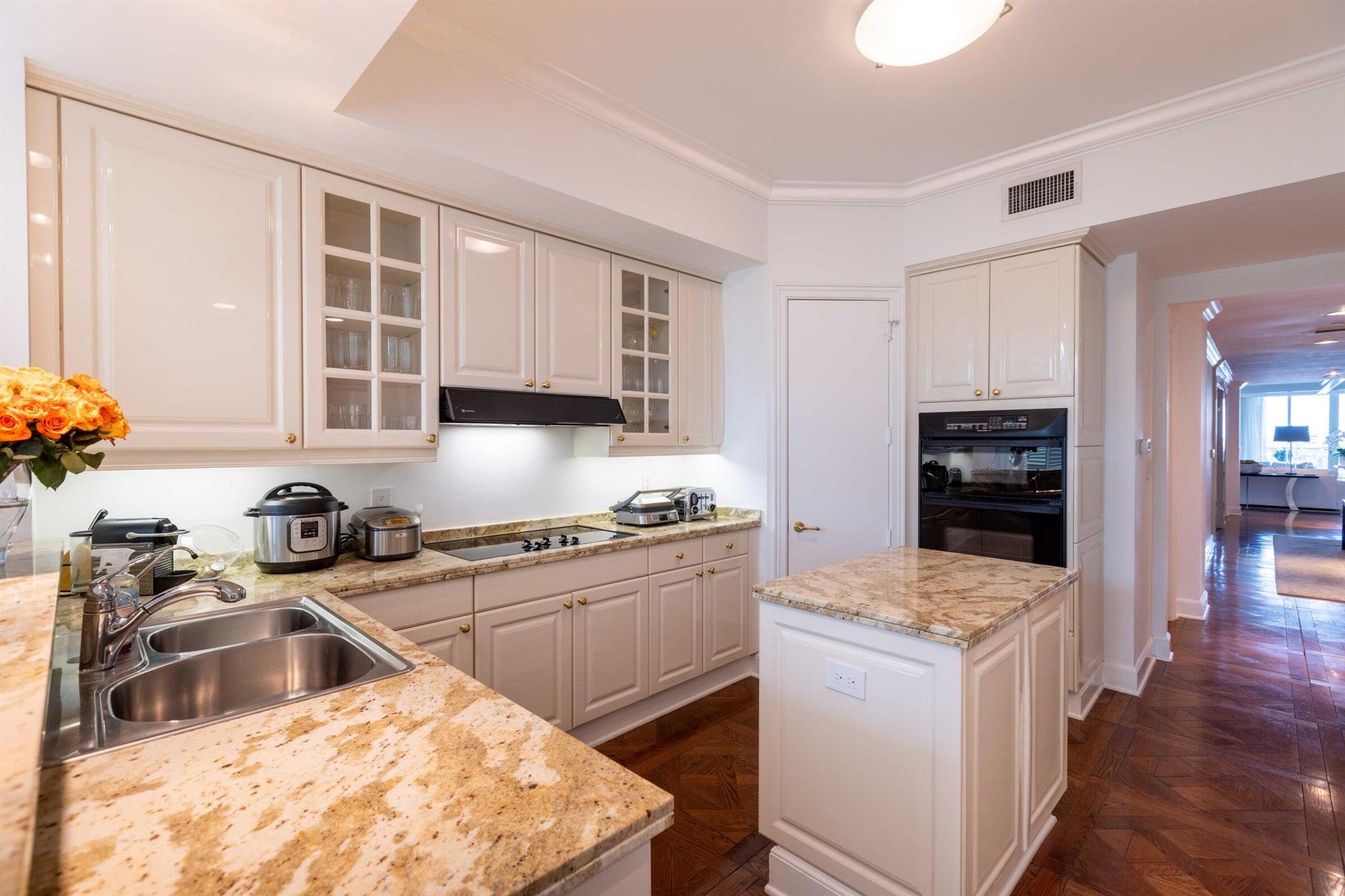 MIZNER GRAND CONDO - Residential