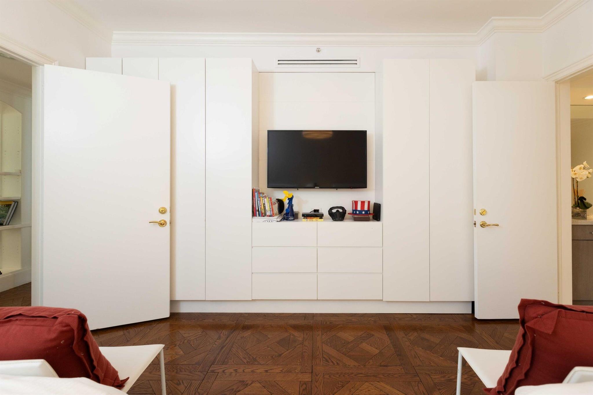 MIZNER GRAND CONDO - Residential