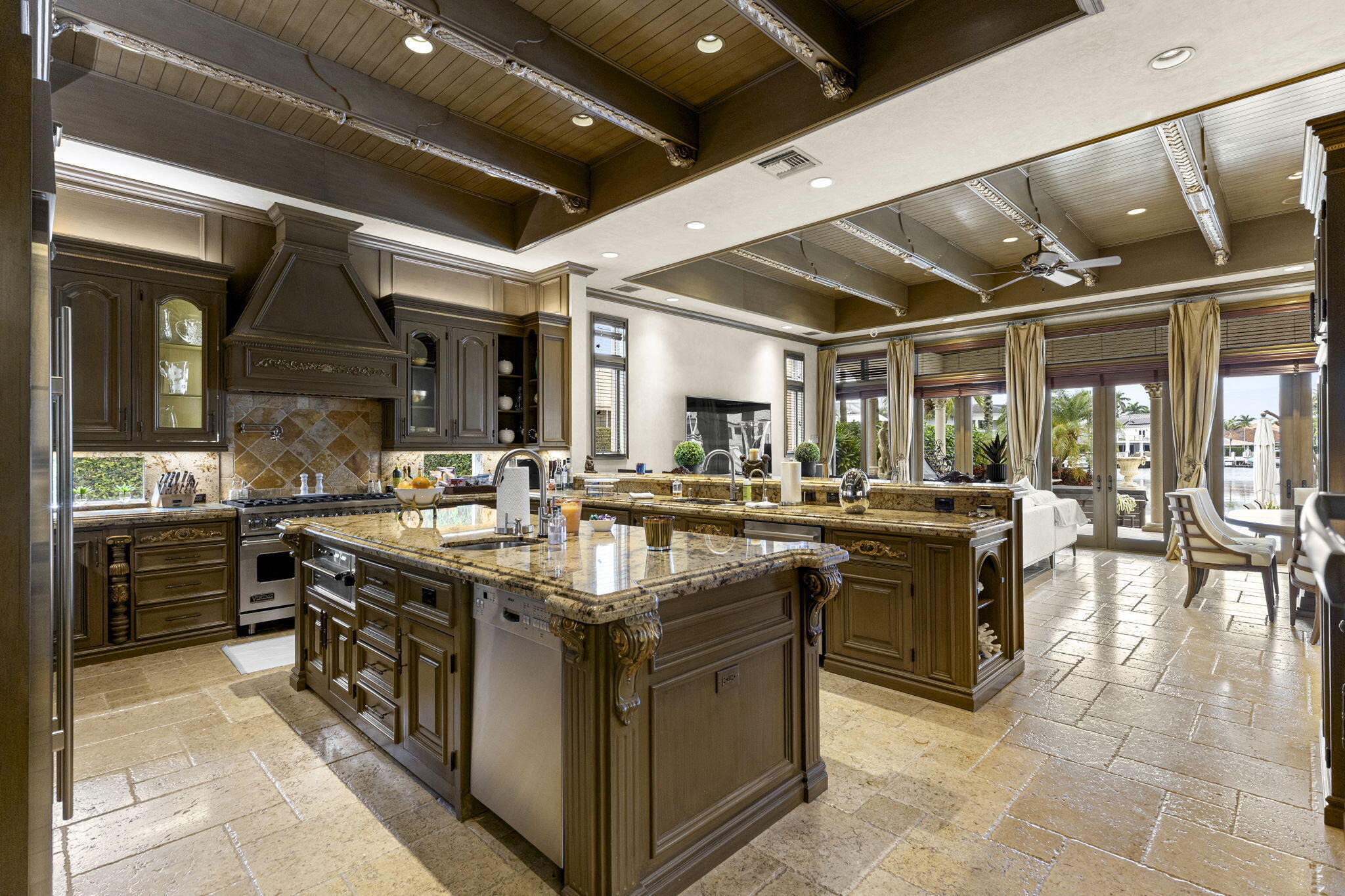 LIGHTHOUSE POINT 6TH SEC - Residential