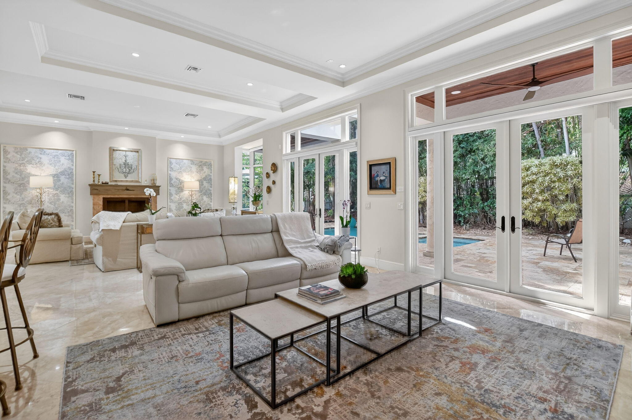 POR LA MAR - Residential