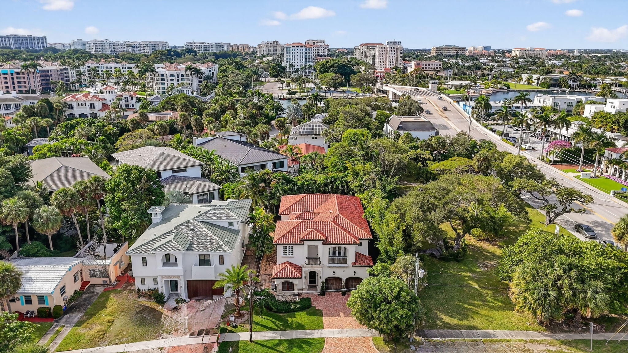 POR LA MAR - Residential