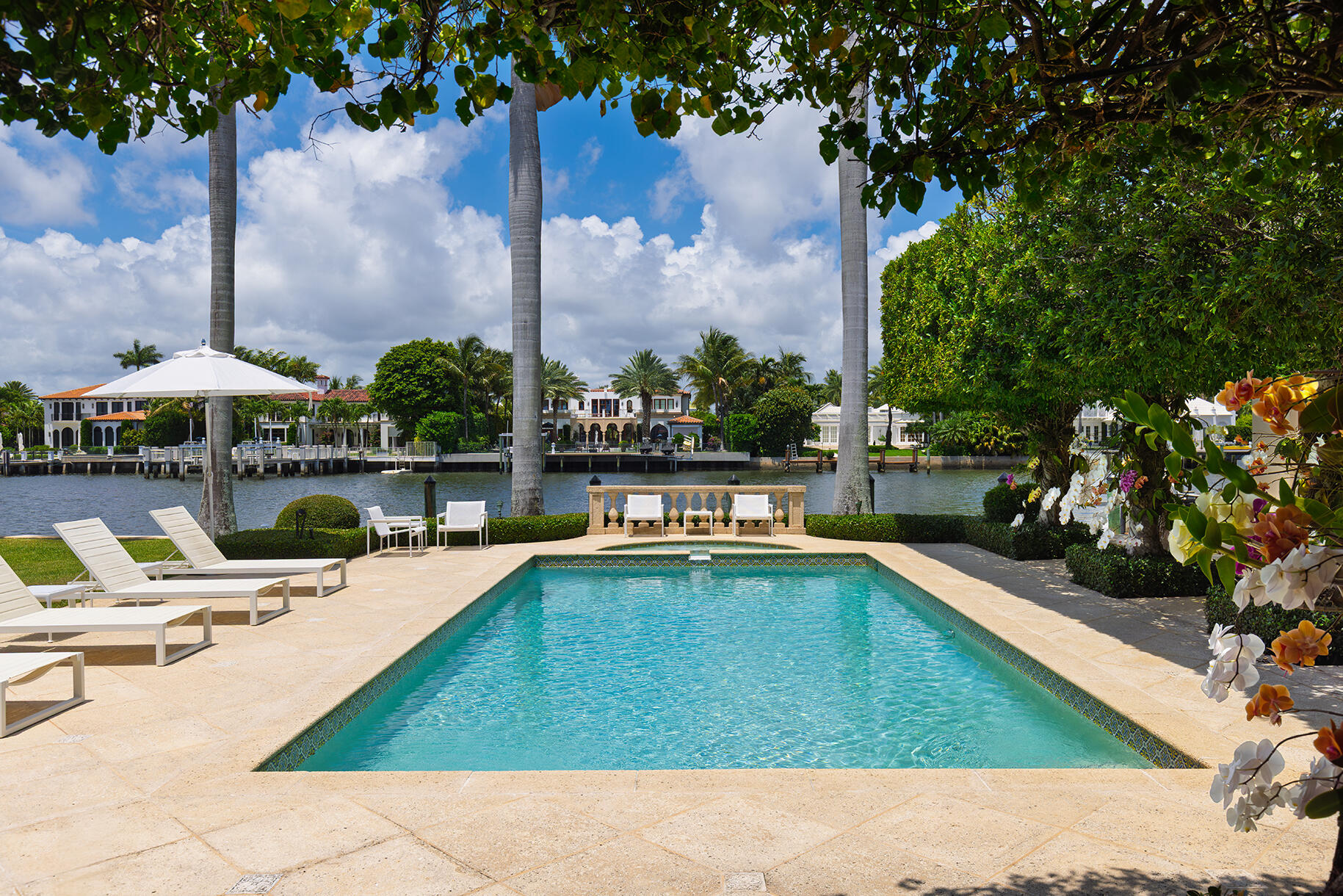 ISLAND RD DEV REV - Residential