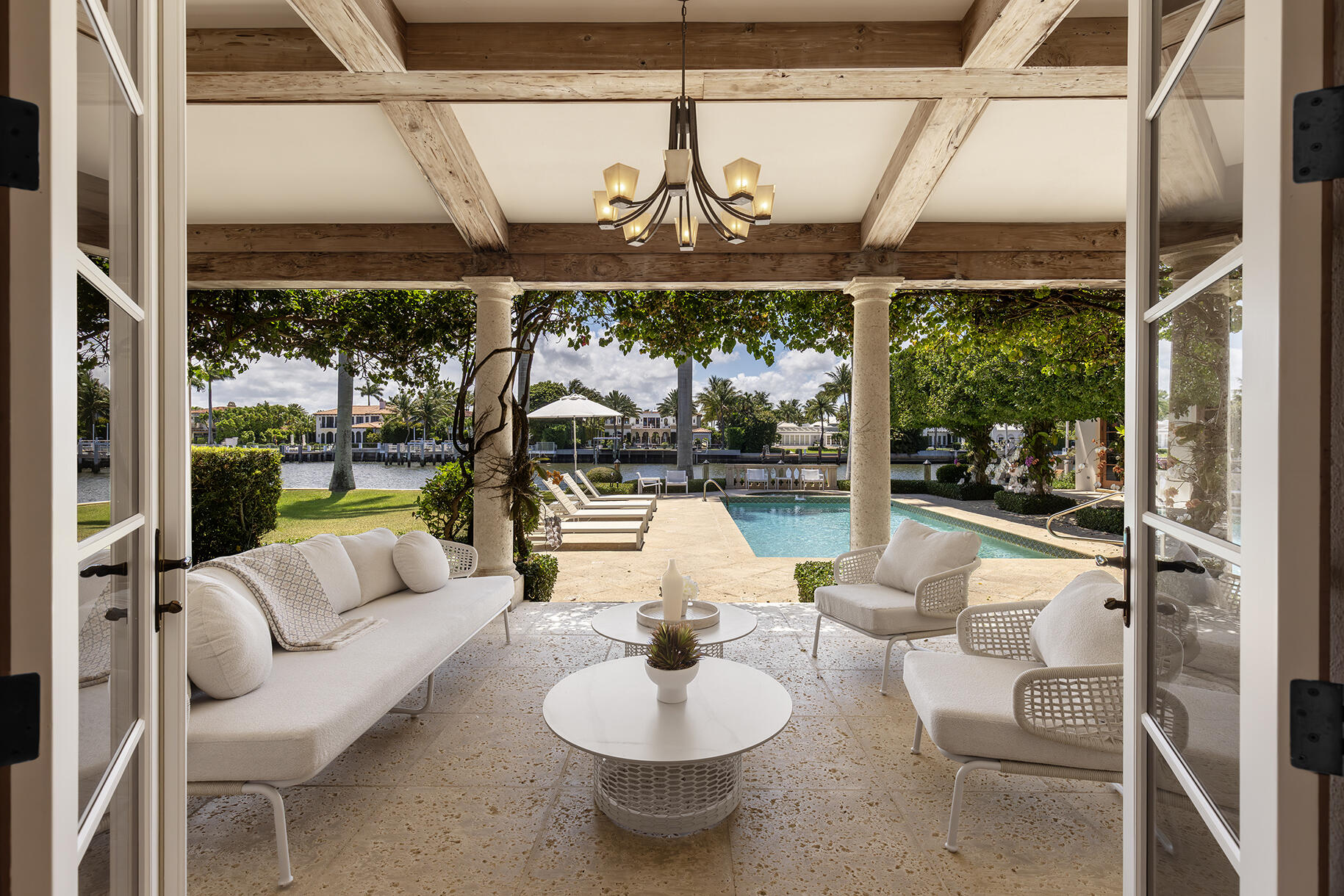 ISLAND RD DEV REV - Residential