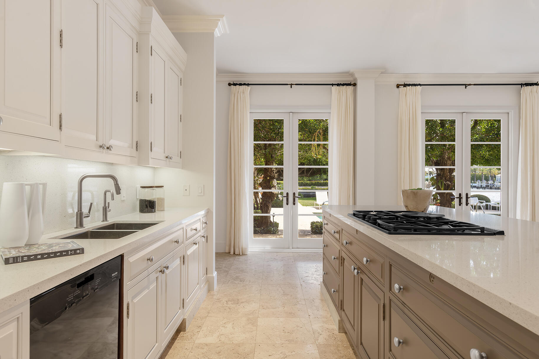 ISLAND RD DEV REV - Residential