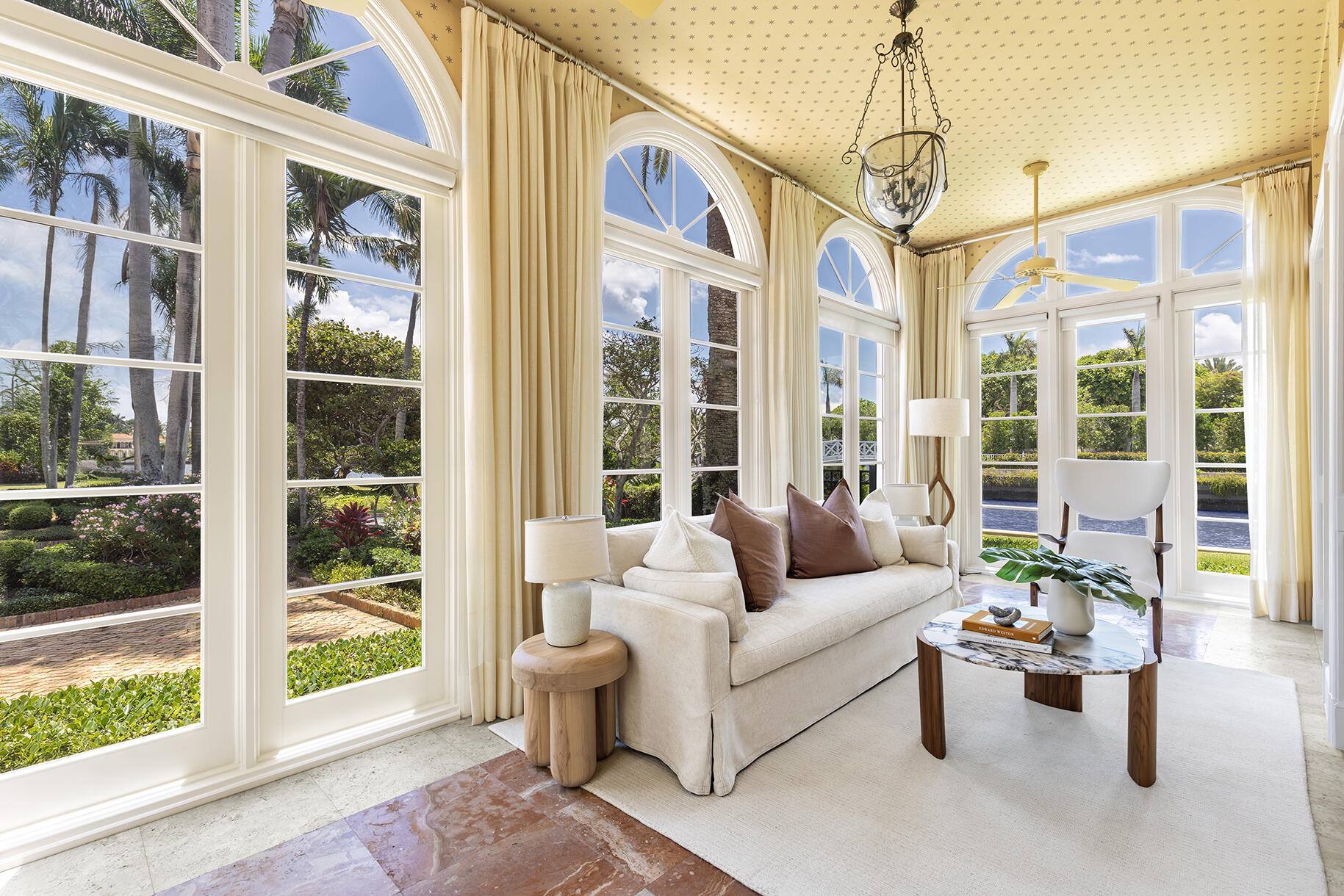 ISLAND RD DEV REV - Residential